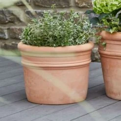 3er Set Stilvolle Blumenkübel - Terrakotta - Rund - Eline -Pflanz Traum Verkaufsgeschäft 3er set stilvolle blumenkuebel terrakotta rund eline3