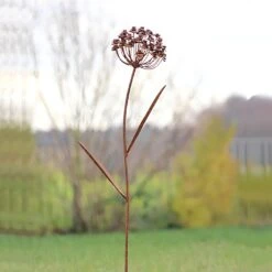Klassische Deko Blume Aus Metall Für Den Garten - Flos Ferrum