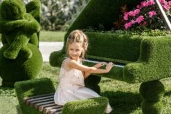 Klavier Als Gartenplastik - Topiary - GFK & Kunstrasen - Finnjo -Pflanz Traum Verkaufsgeschäft klavier als gartenplastik topiary gfk kunstrasen finnjo4