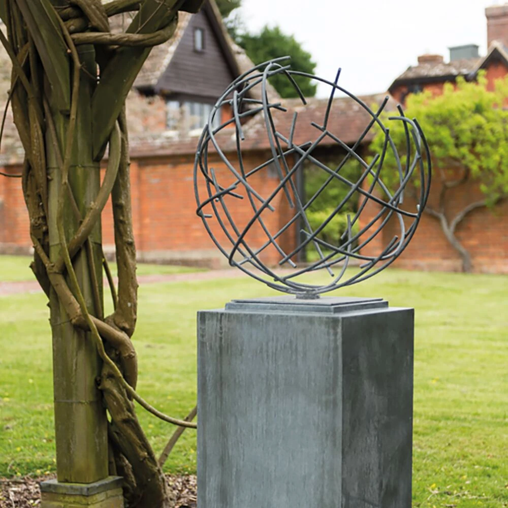 Moderne Dekokugel Aus Rundstahl Mit Säule - Sefligor 5 Moderne Dekokugel Aus Rundstahl Mit Säule - Sefligor – Bild 3