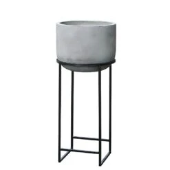 Runder Beton Pflanztopf Mit Metallfuß - Modern - Amaria -Pflanz Traum Verkaufsgeschäft runder beton pflanztopf mit metallfuss modern amaria2