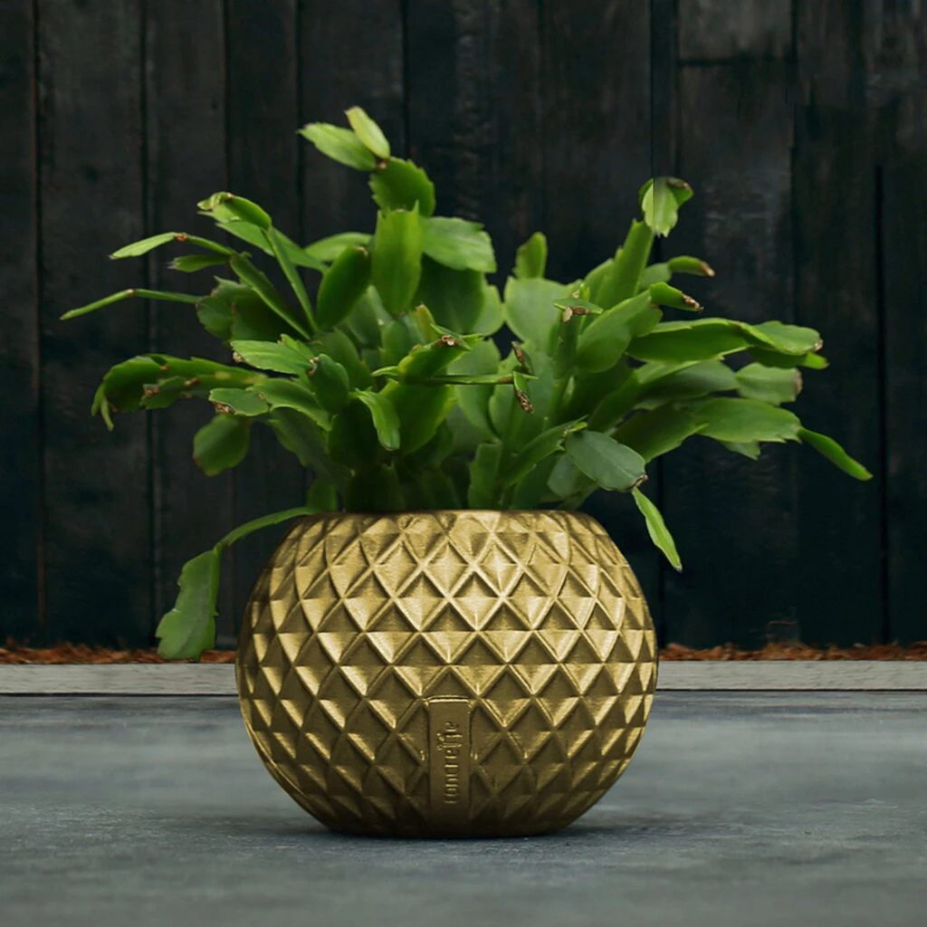 Runder Pflanztopf - Kugel - Mit Gittermuster Aus Beton - Kehana 3 Runder Pflanztopf - Kugel - Mit Gittermuster Aus Beton - Kehana